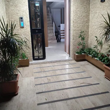 מלון דירות Ada Apart&hotel *