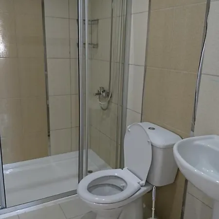 Ada Apart&hotel Ξενοδοχείο με διαμερίσματα *